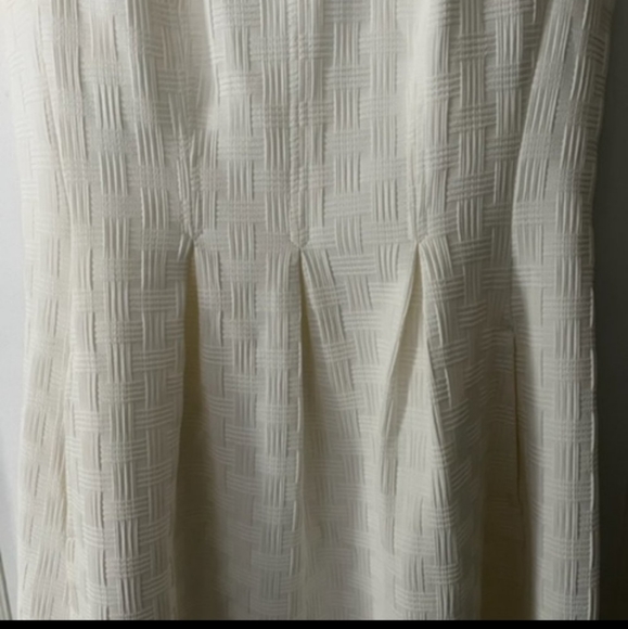 DONATING SOON JONES STUDIO White Dress- size 8 - Picture 2 of 5